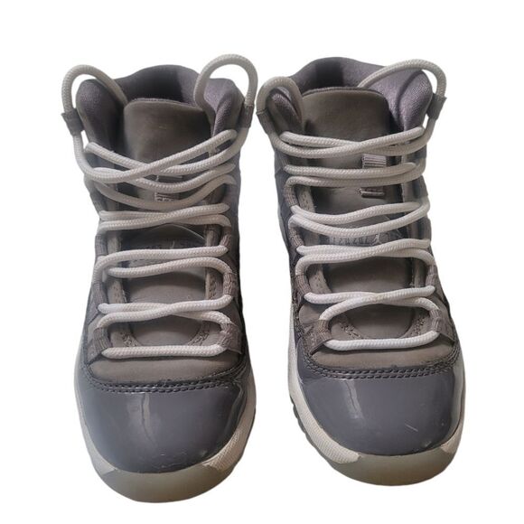 Jordan 11 Cool Gray Boys Size 12C - Picture 2 of 11